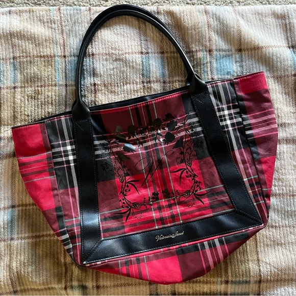 Victoria's Secret Red and Black Checkered Hobo Bag - Picture 1 of 3